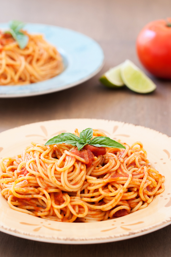 Spaghetti, marinara, basil, lime, Italian, pasta