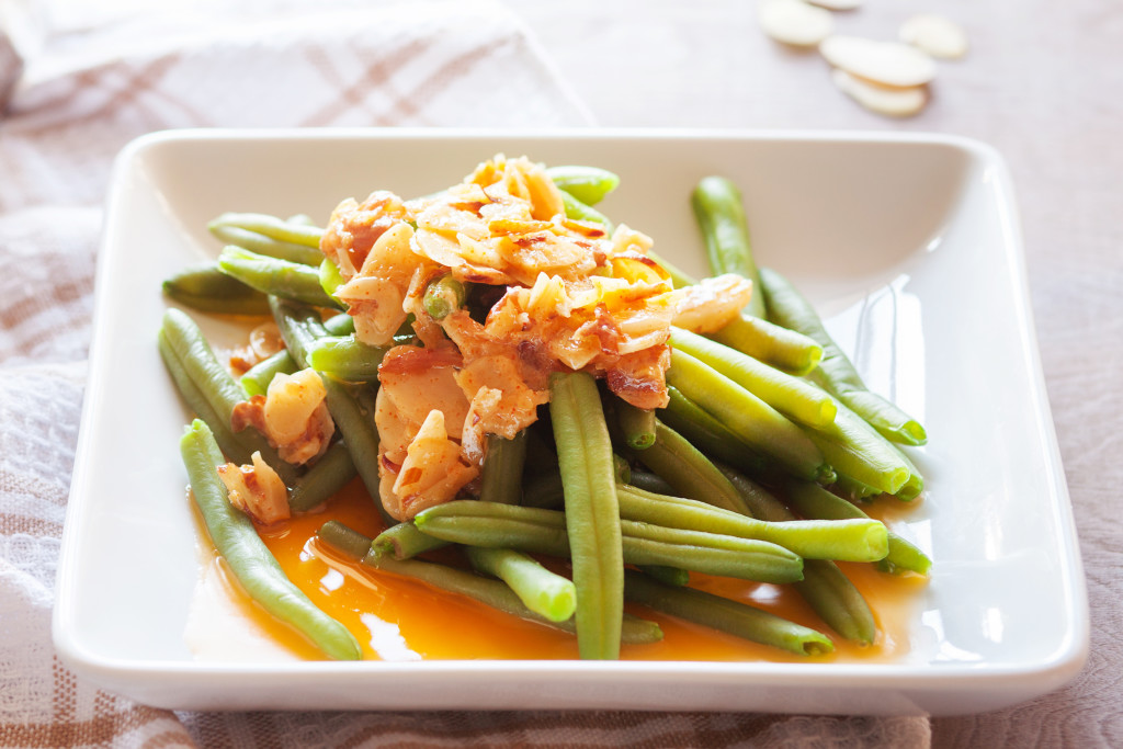 Dress up vegetables and fish with this tangy and spicy amandine! 