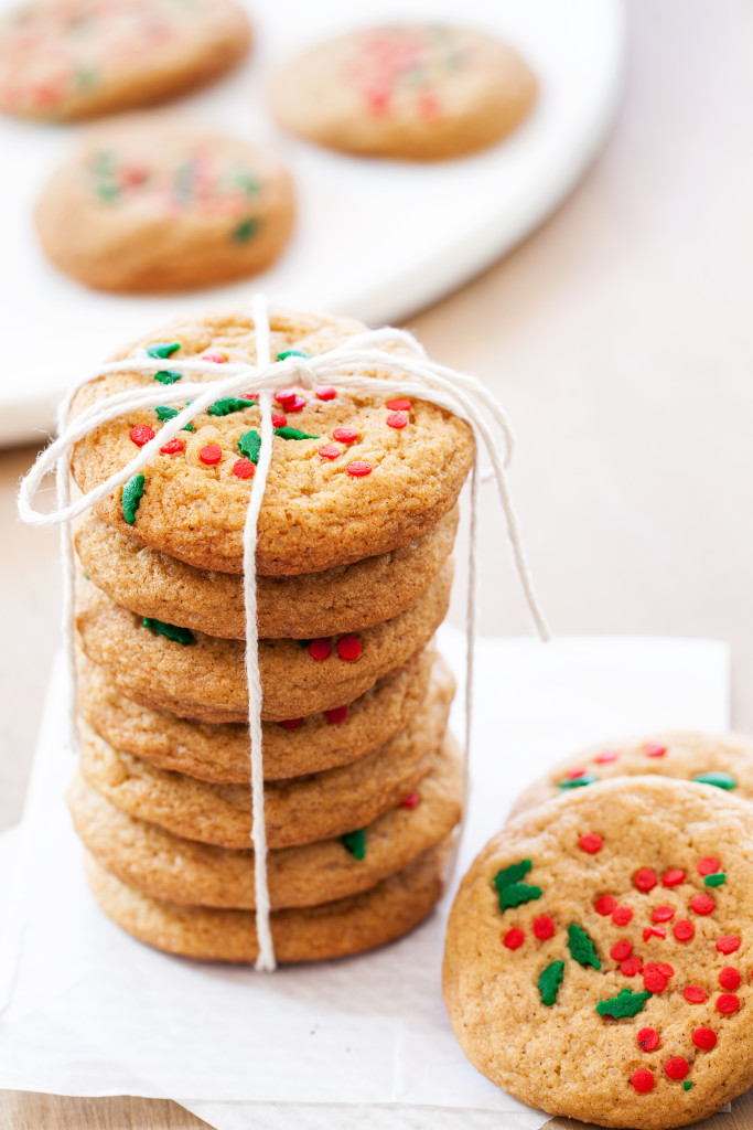 Awaken your holiday taste buds with these holiday spice cookies!