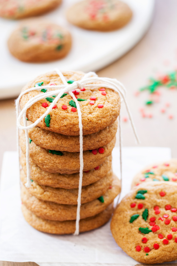 Awaken your holiday taste buds with these holiday spice cookies!