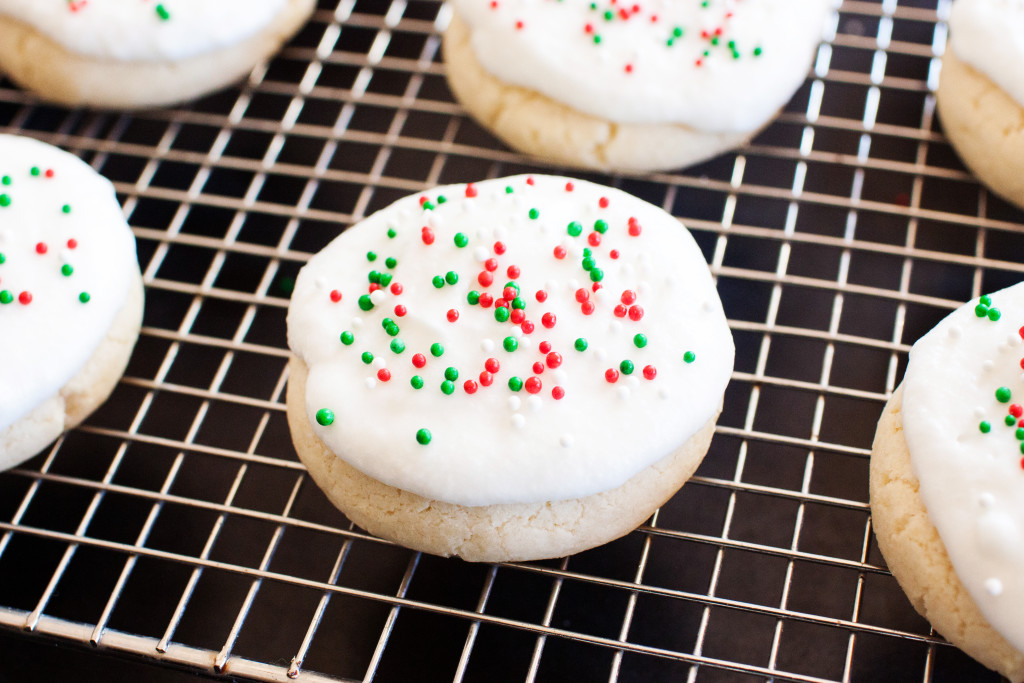 Homemade lofthouse style sugar cookies - simple and nostalgic