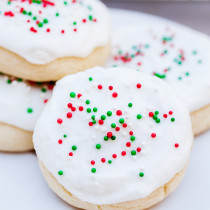 Homemade lofthouse style sugar cookies - simple and nostalgic