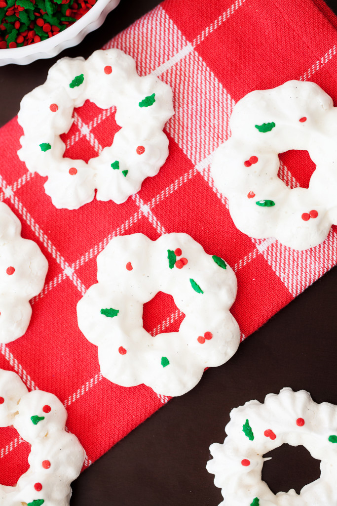 Bring these meringue wreaths to your next holiday party and add some cheer to the holiday table. 