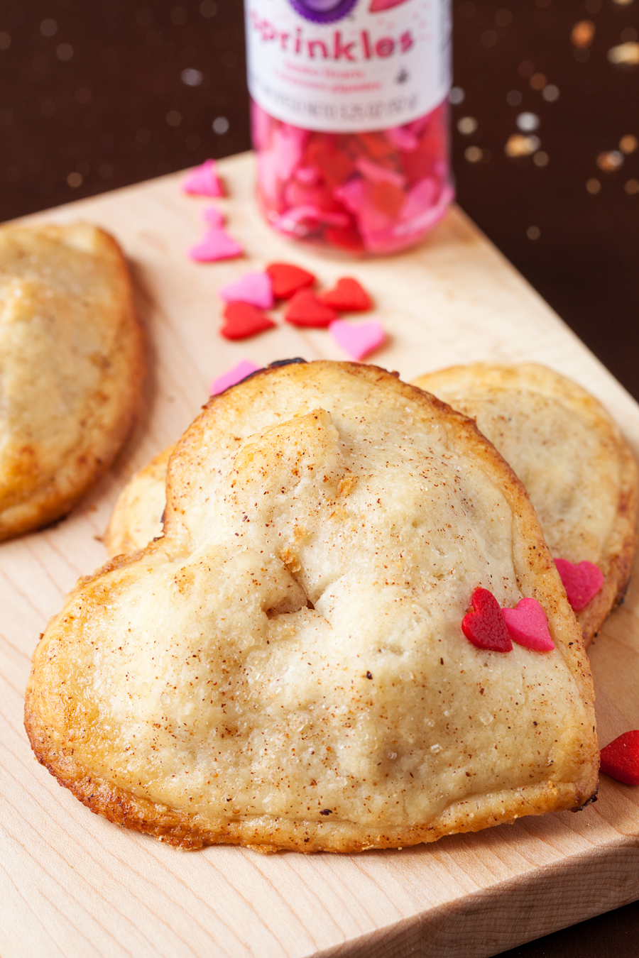 These heart apple hand pies are completely irresistible with their utterly flaky crust and scrumptious cinnamon and apple filling.