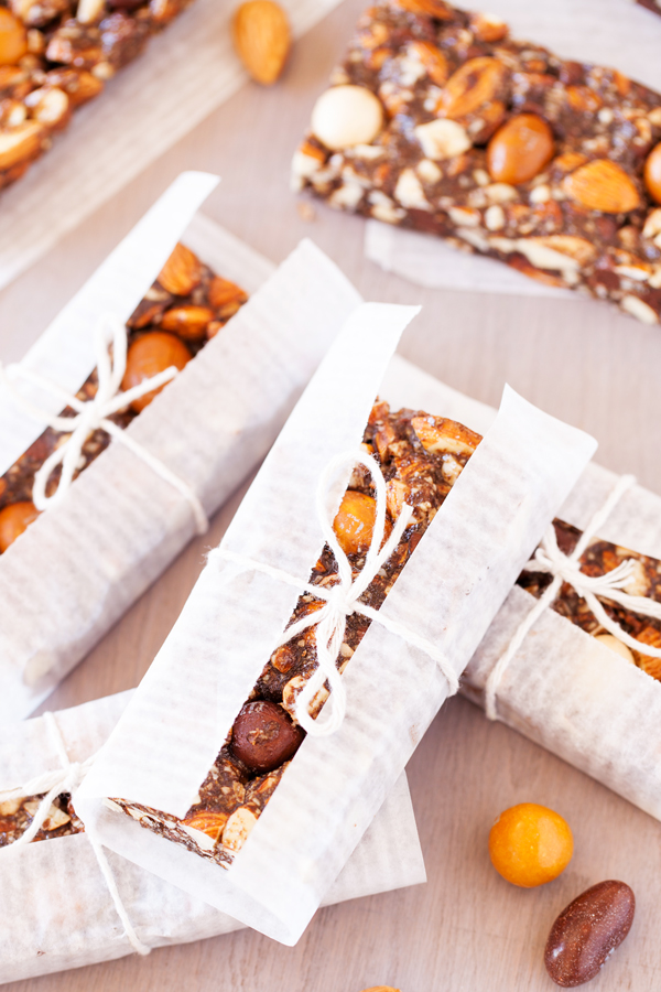 Calling all coffee lovers. These Chewy Café Mocha Nut Bars have an intense chocolate and espresso flavor, making for a fabulous and satiating snack.