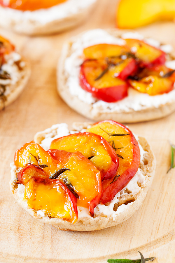 Learn how to achieve perfect peach slices for use in these Baked Peaches Breakfast Toasts and all of your favorite peach recipes.