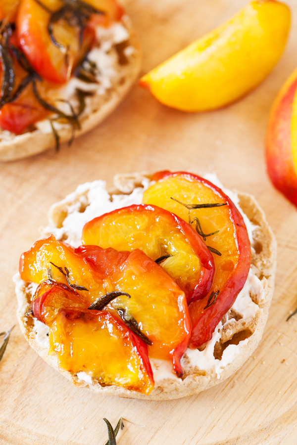 Learn how to achieve perfect peach slices for use in these Baked Peaches Breakfast Toasts and all of your favorite peach recipes.