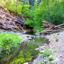 A day of Hiking in Sedona, Arizona - where to stop and which trails to hike.