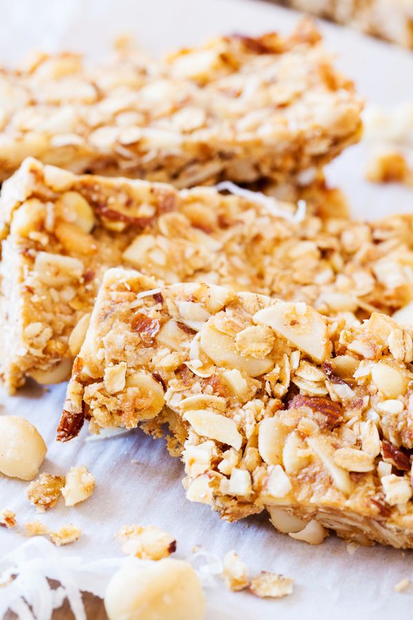 These Coconut Macadamia Nut Almond Snack Bars are perfect for an after school snack and will fill your mouth with warm, tropical flavors.