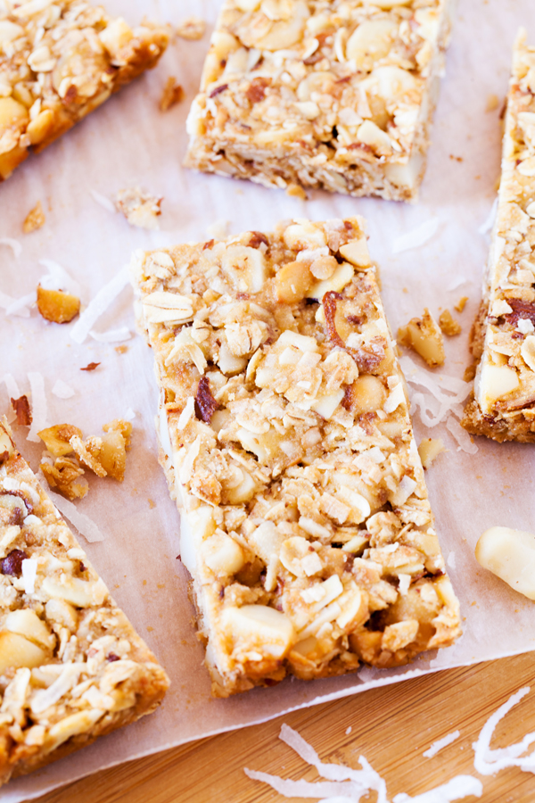 These Coconut Macadamia Nut Almond Snack Bars are perfect for an after school snack and will fill your mouth with warm, tropical flavors.