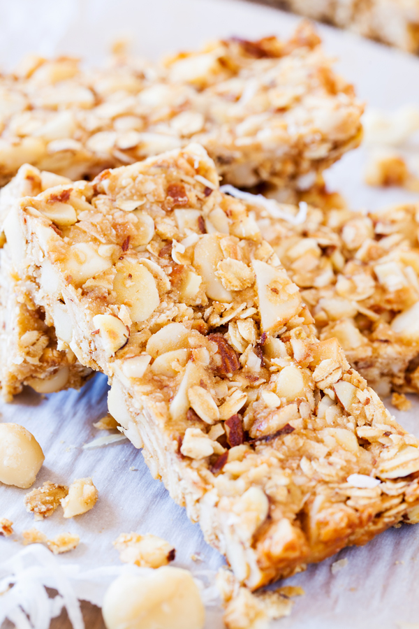 These Coconut Macadamia Nut Almond Snack Bars are perfect for an after school snack and will fill your mouth with warm, tropical flavors.