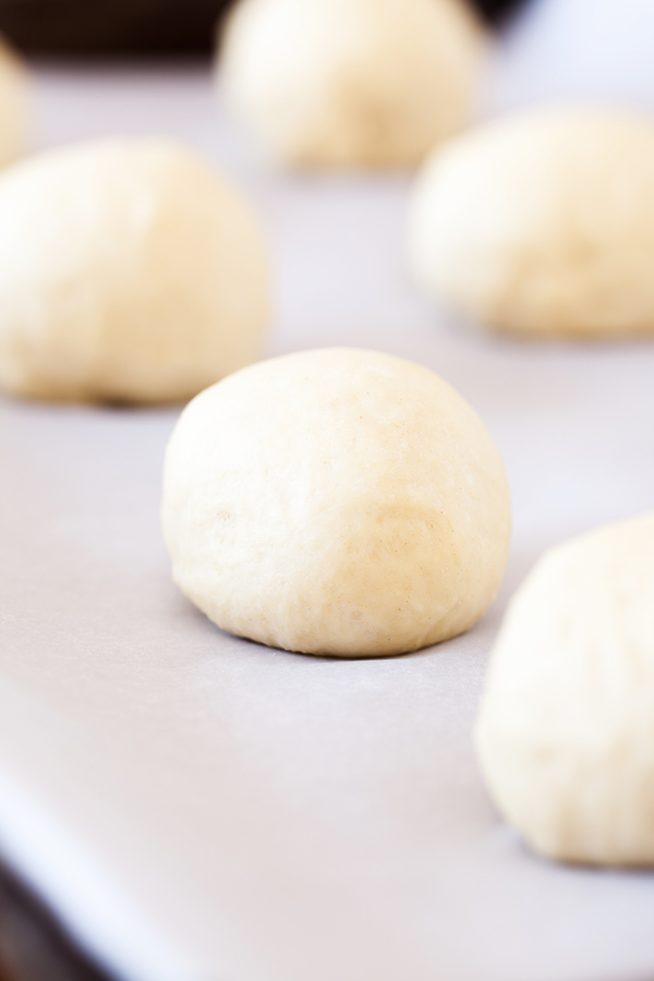 These Homemade White Bread Rolls will trump any store-bought dinner rolls.