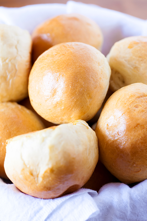 These Homemade White Bread Rolls will trump any store-bought dinner rolls.