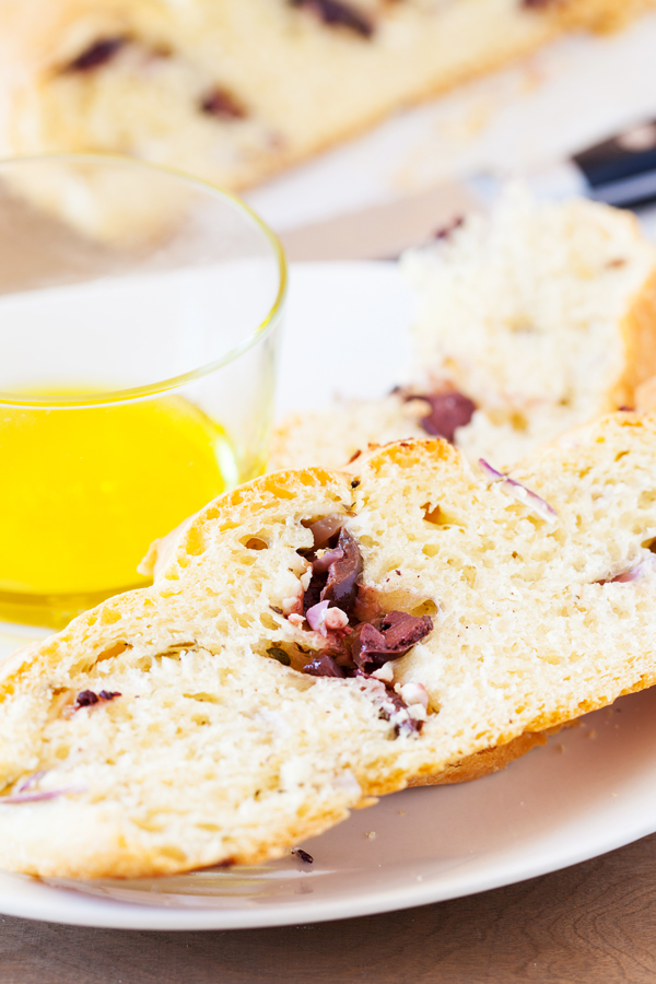 Olives, feta, and red onions add a slight twist and a Mediterranean flare to the traditional Pane Bianco.