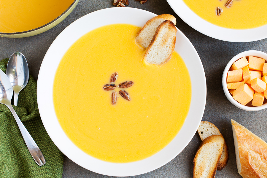 With layers and layers of flavor, this Brown Butter Butternut Squash Soup is perfect for your Fall and Winter table this season.
