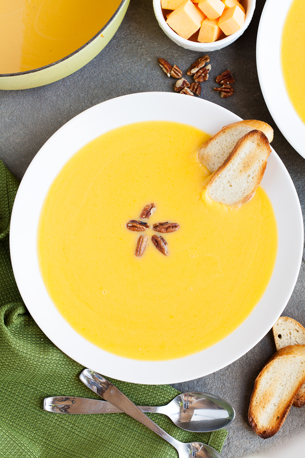 With layers and layers of flavor, this Brown Butter Butternut Squash Soup is perfect for your Fall and Winter table this season.