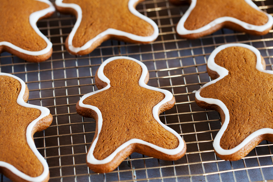 Gingerbread Men Cookie Decorating Kits make cute packages that anyone will be thrilled to receive!