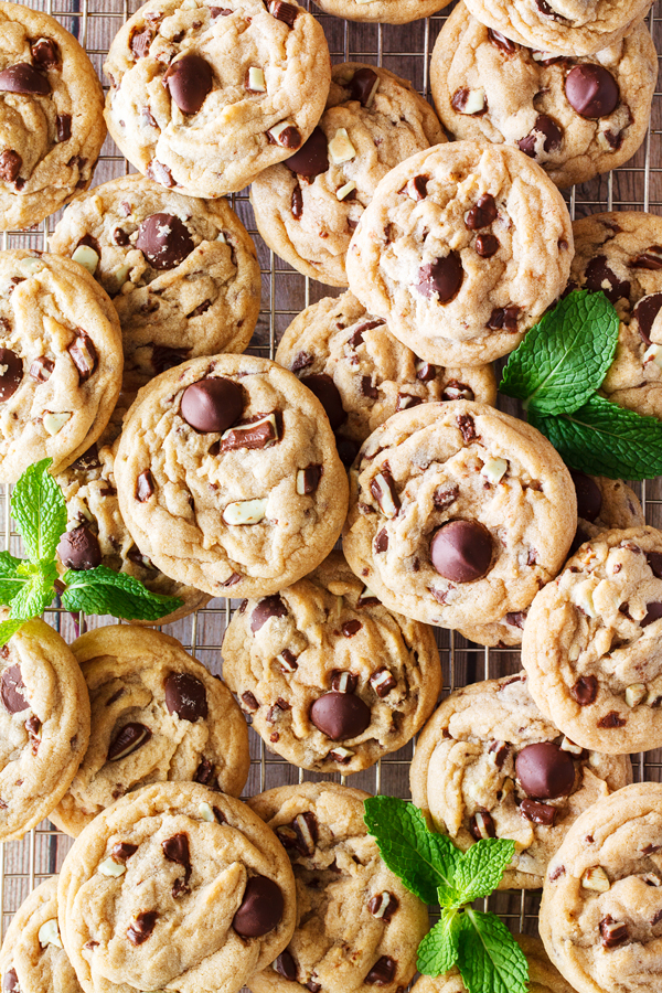 Overhead view of Andes Mint Chip Cookies on cooling rack. 